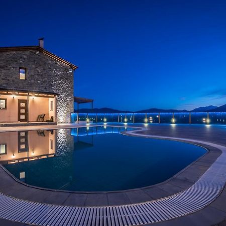 The View Village - Villas Suites & Spa Karpenisi Екстер'єр фото